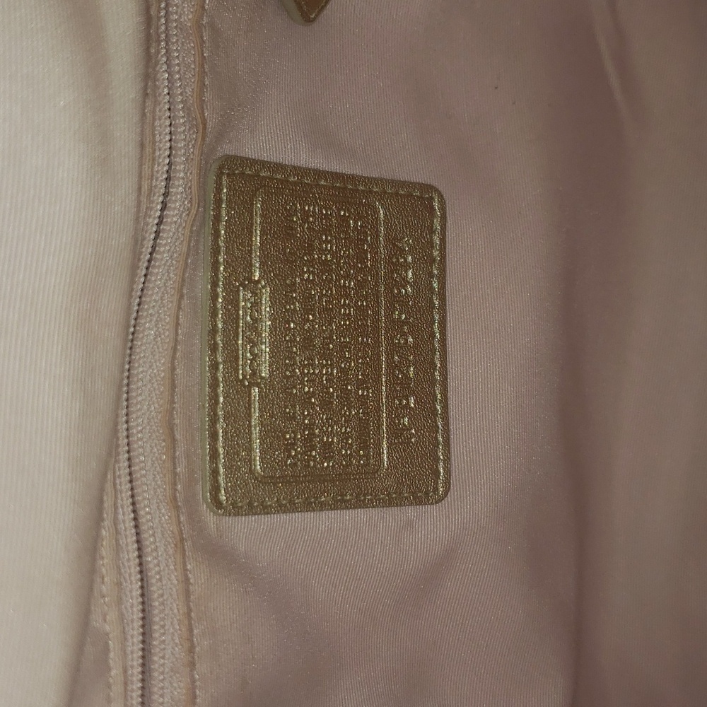 COACH Poppy Kyra Backpack +Wristlet - Picture 7 of 11